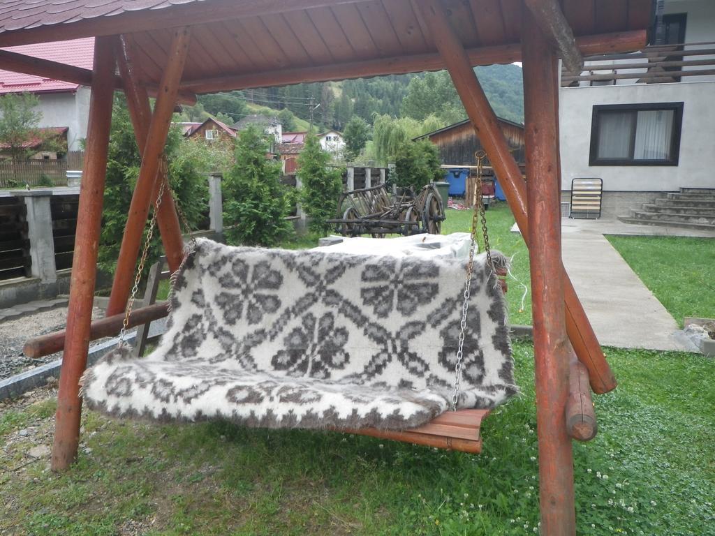 Pensiunea La Rachitele Exteriér fotografie